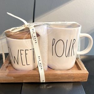 NEW Rae Dunn- Sweet and Pour set on wood plate.